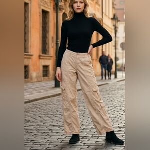 Urban Outfitter BDG Y2k Cargo Wide Leg Pants Tan SZ M Cotton Mid Rise